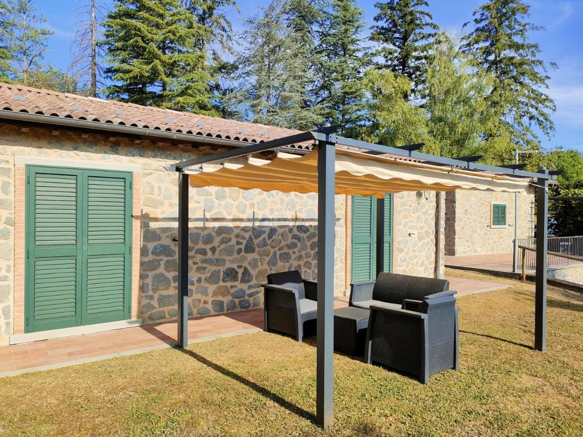 Agriturismo Borgo Biaia Camporgiano Exterior foto