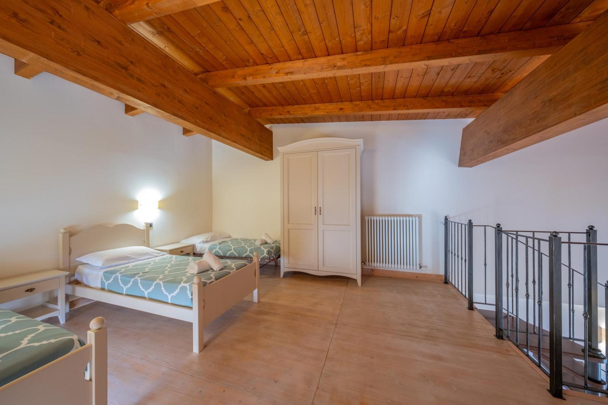 Agriturismo Borgo Biaia Camporgiano Exterior foto