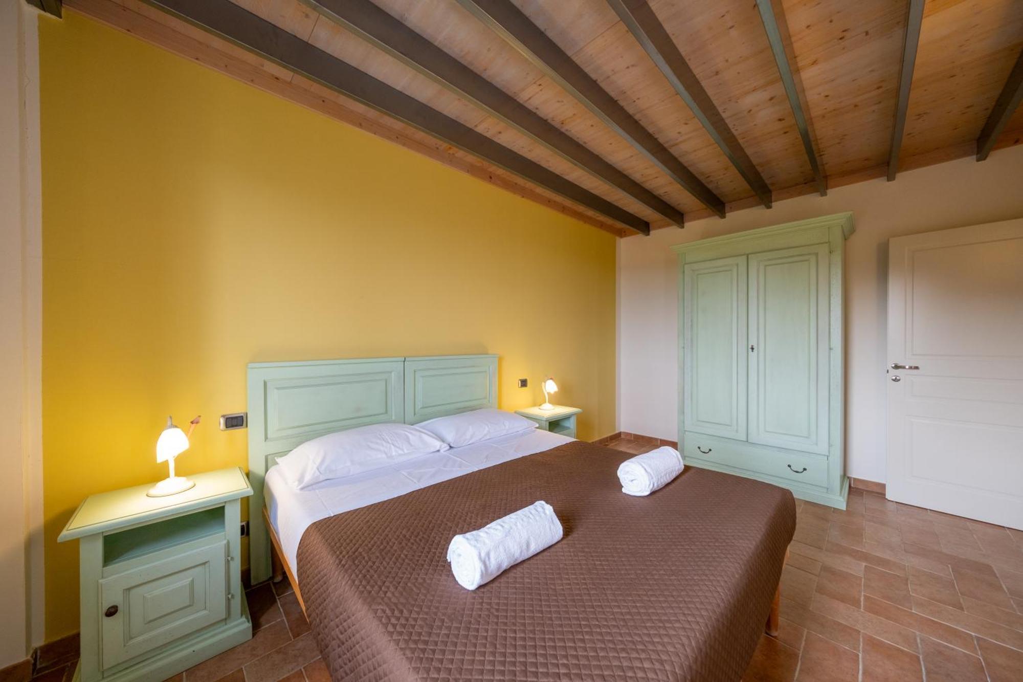 Agriturismo Borgo Biaia Camporgiano Exterior foto