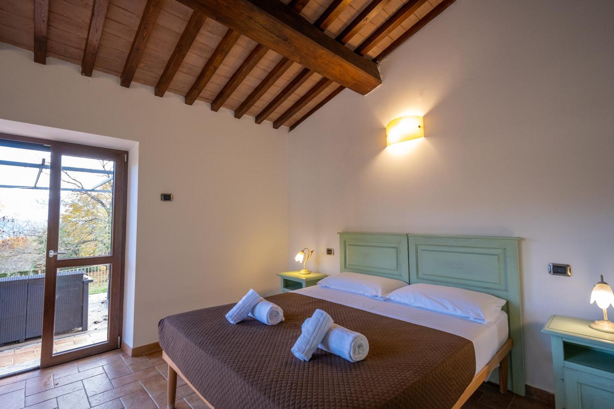 Agriturismo Borgo Biaia Camporgiano Exterior foto